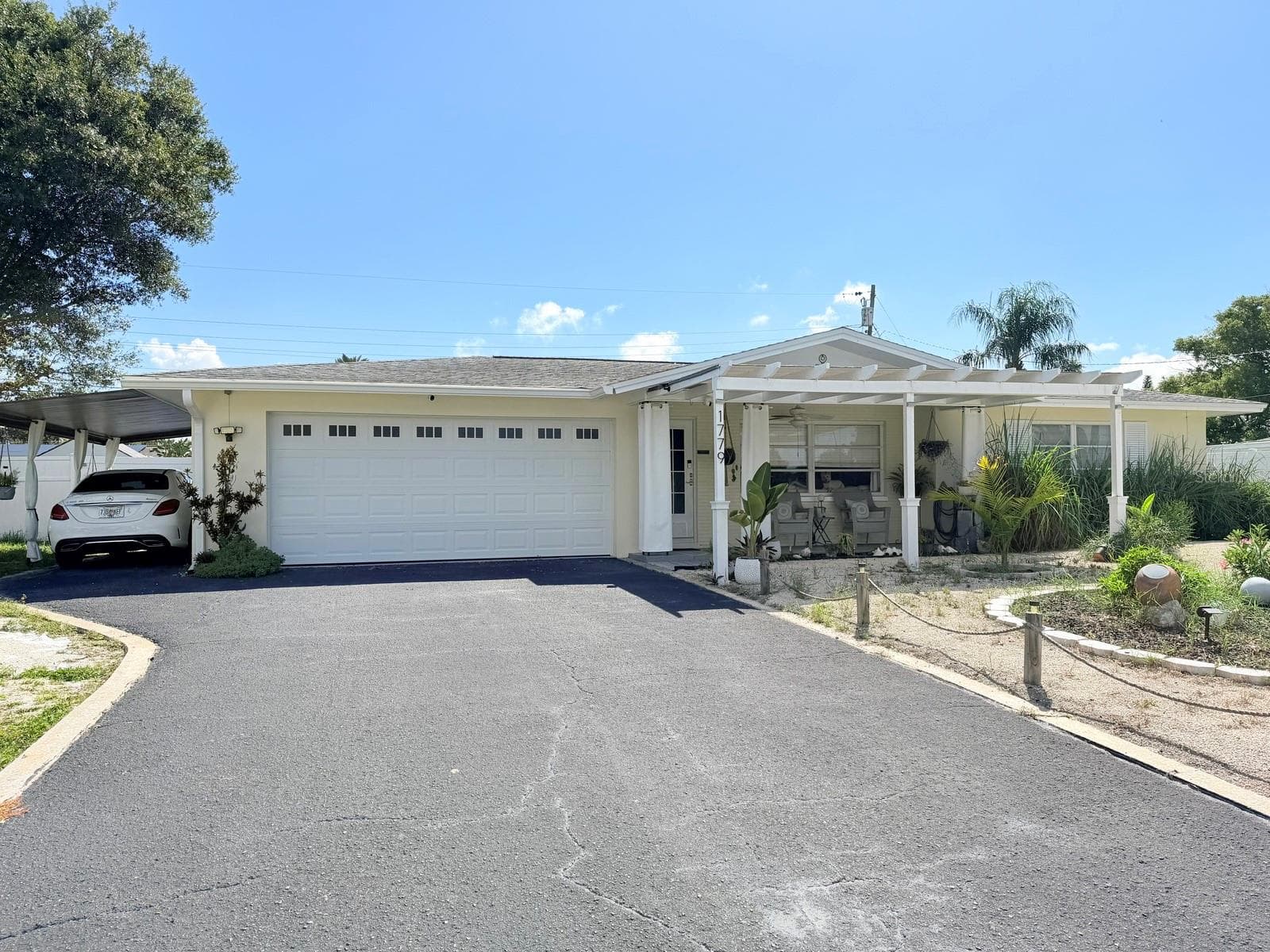 1779 AVON LN