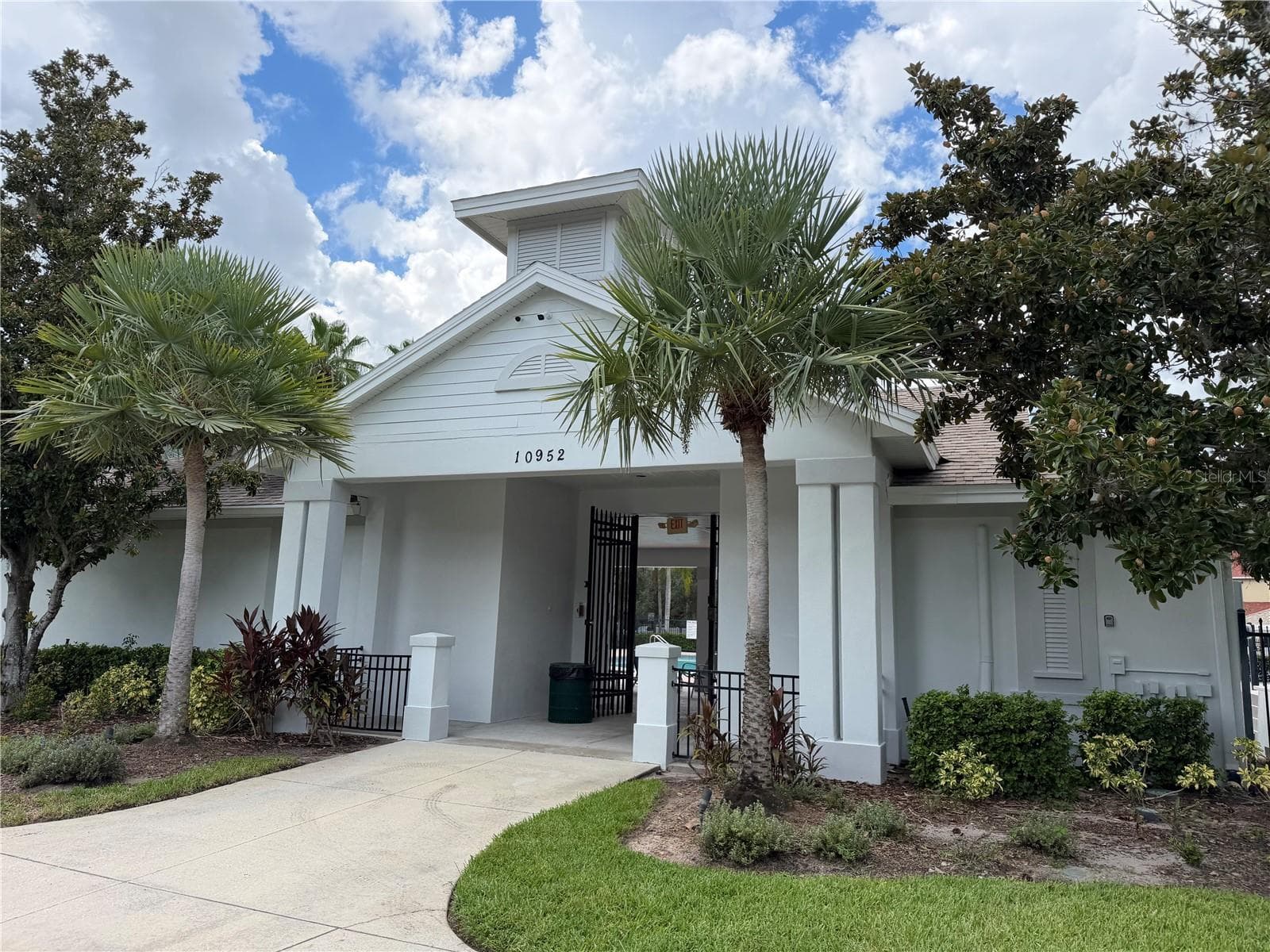 Community Clubhouse - 10919 BANYAN WOOD WAY, RIVERVIEW