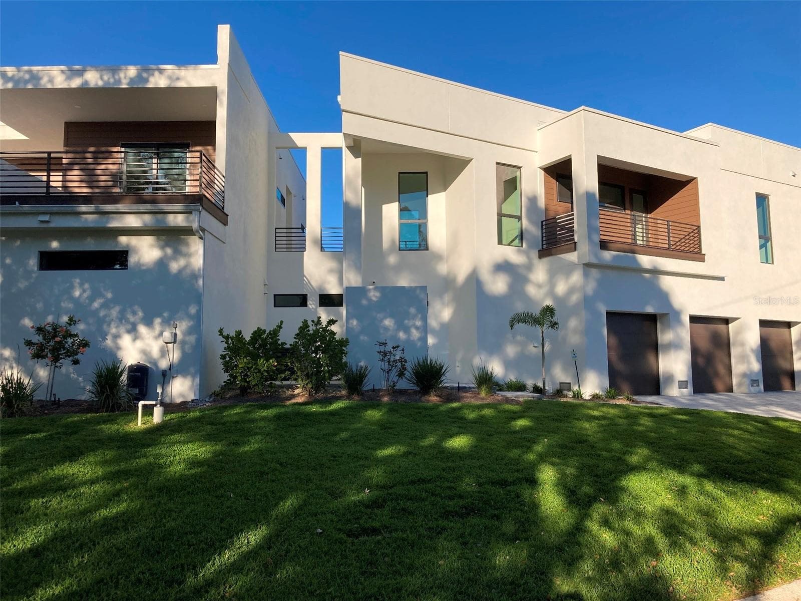 Single Family Residence at 2110 MICHELE DR, SARASOTA, photo 57 of 60