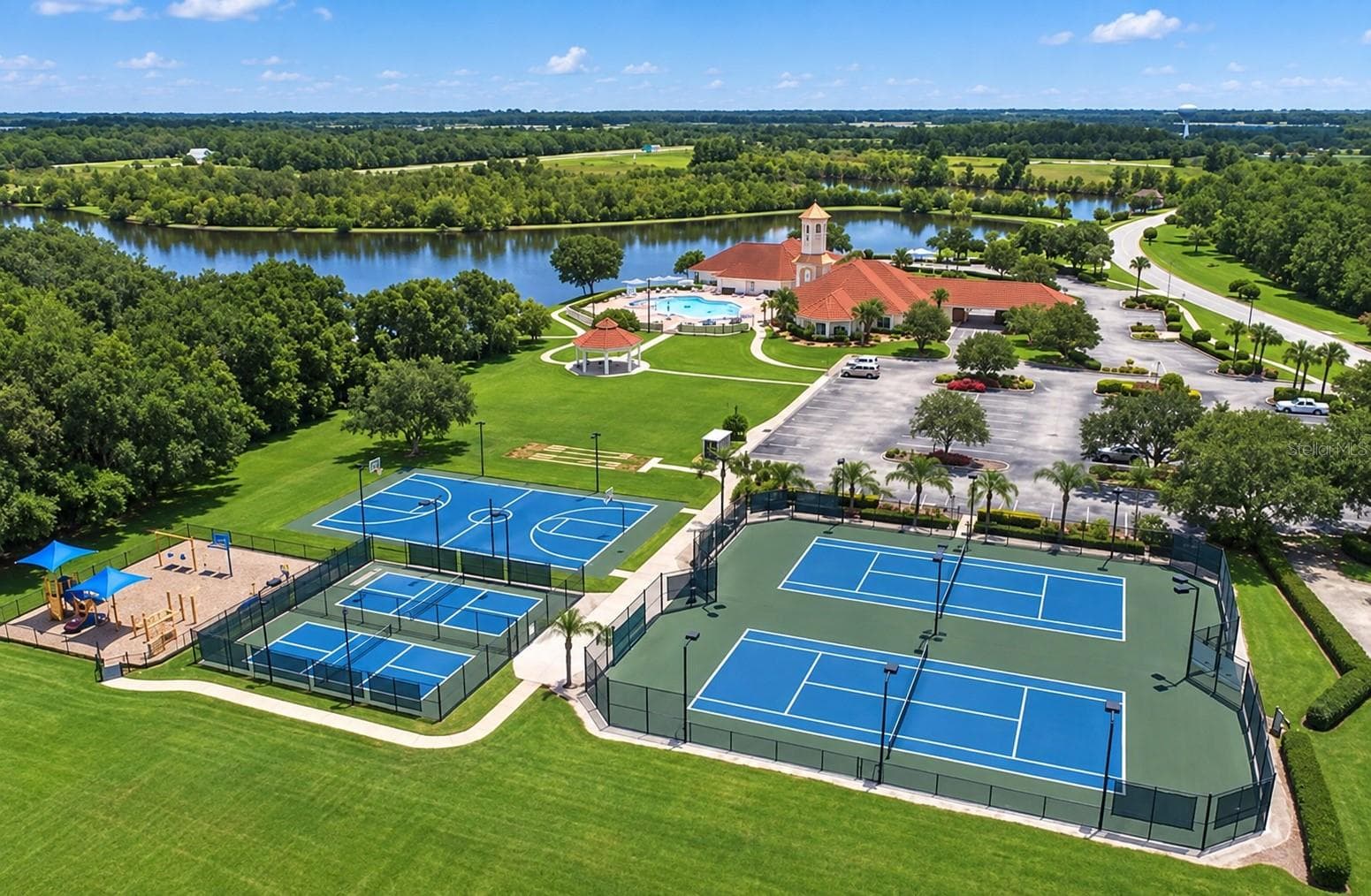 Single Family Residence at 3963 CARRICK BEND DR, KISSIMMEE, photo 68 of 72