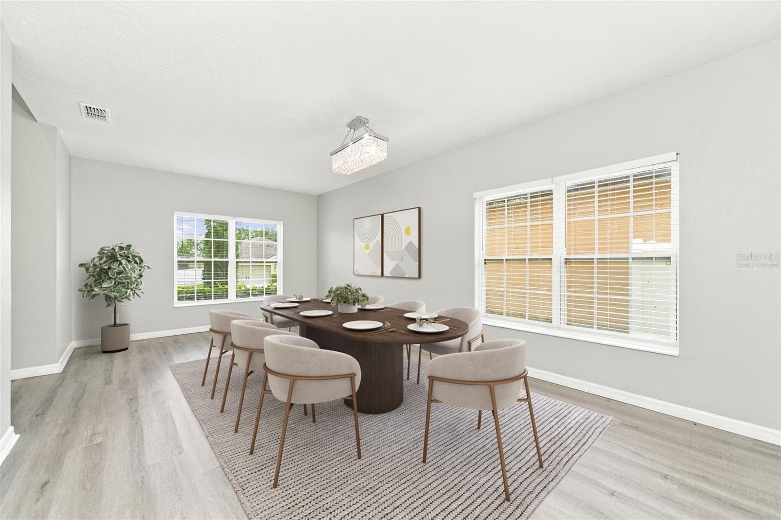 virtually staged - 642 BLACK EAGLE DR, GROVELAND
