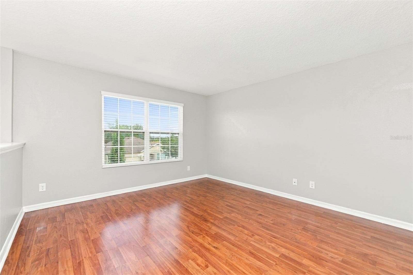 Single Family Residence at 642 BLACK EAGLE DR, GROVELAND, photo 20 of 42