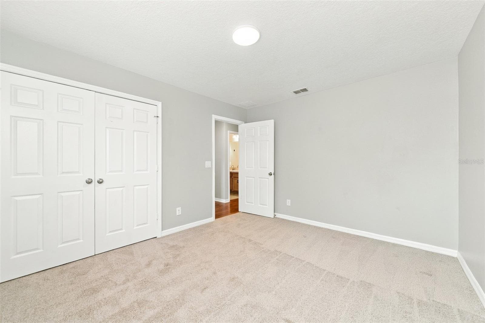 Single Family Residence at 642 BLACK EAGLE DR, GROVELAND, photo 40 of 42