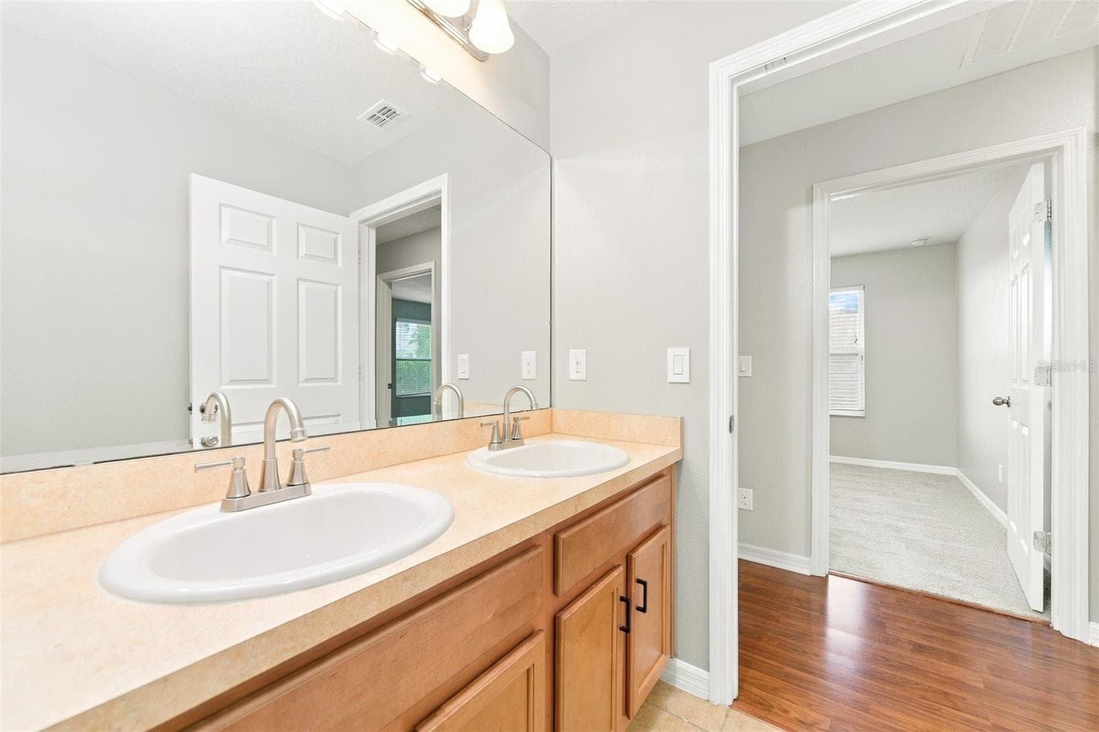 Single Family Residence at 642 BLACK EAGLE DR, GROVELAND, photo 42 of 42