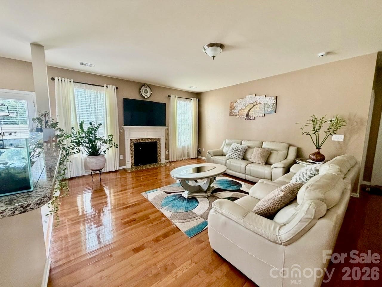 Single Family Residence at 6710 Alderson Drive, Charlotte, photo 9 of 35