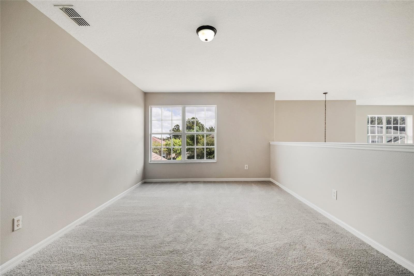 Single Family Residence at 2887 SWEETSPIRE CIR, KISSIMMEE, photo 33 of 53
