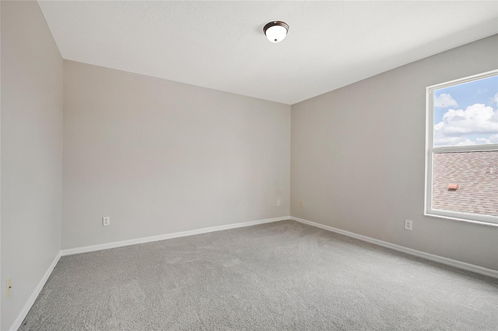 Single Family Residence at 2887 SWEETSPIRE CIR, KISSIMMEE, photo 39 of 53