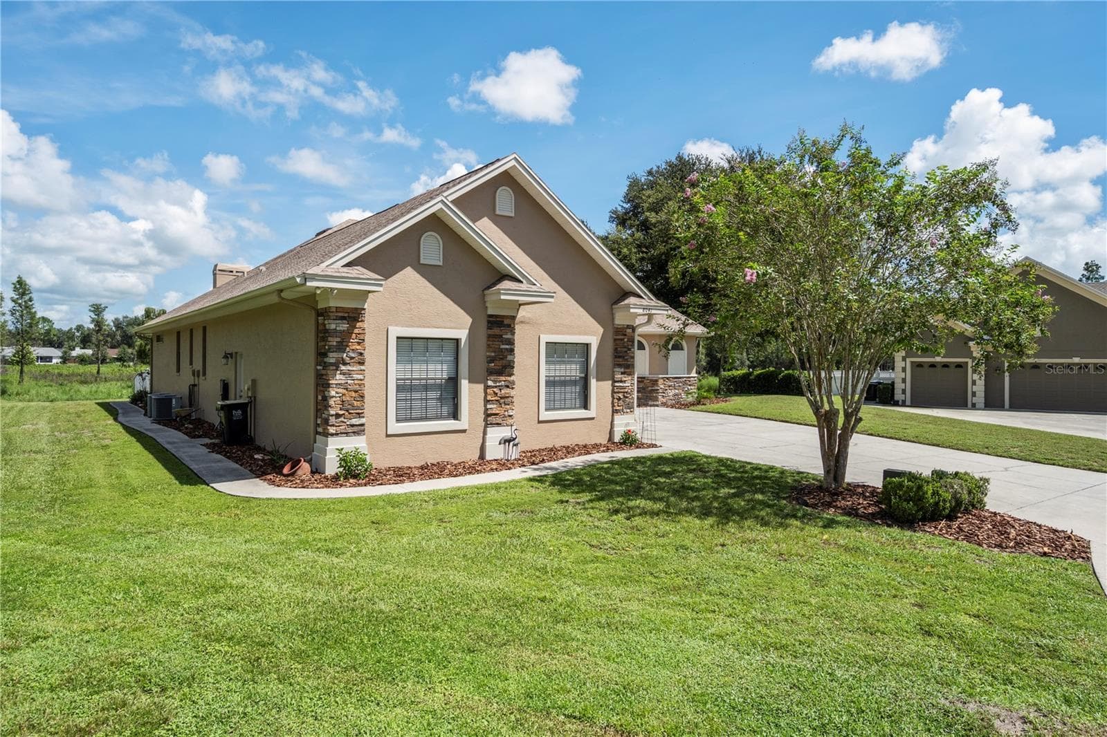 Single Family Residence at 8041 MARGATE WAY, LAKELAND, photo 5 of 65