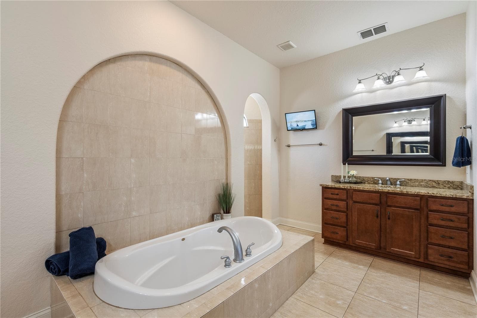 Single Family Residence at 8041 MARGATE WAY, LAKELAND, photo 28 of 65
