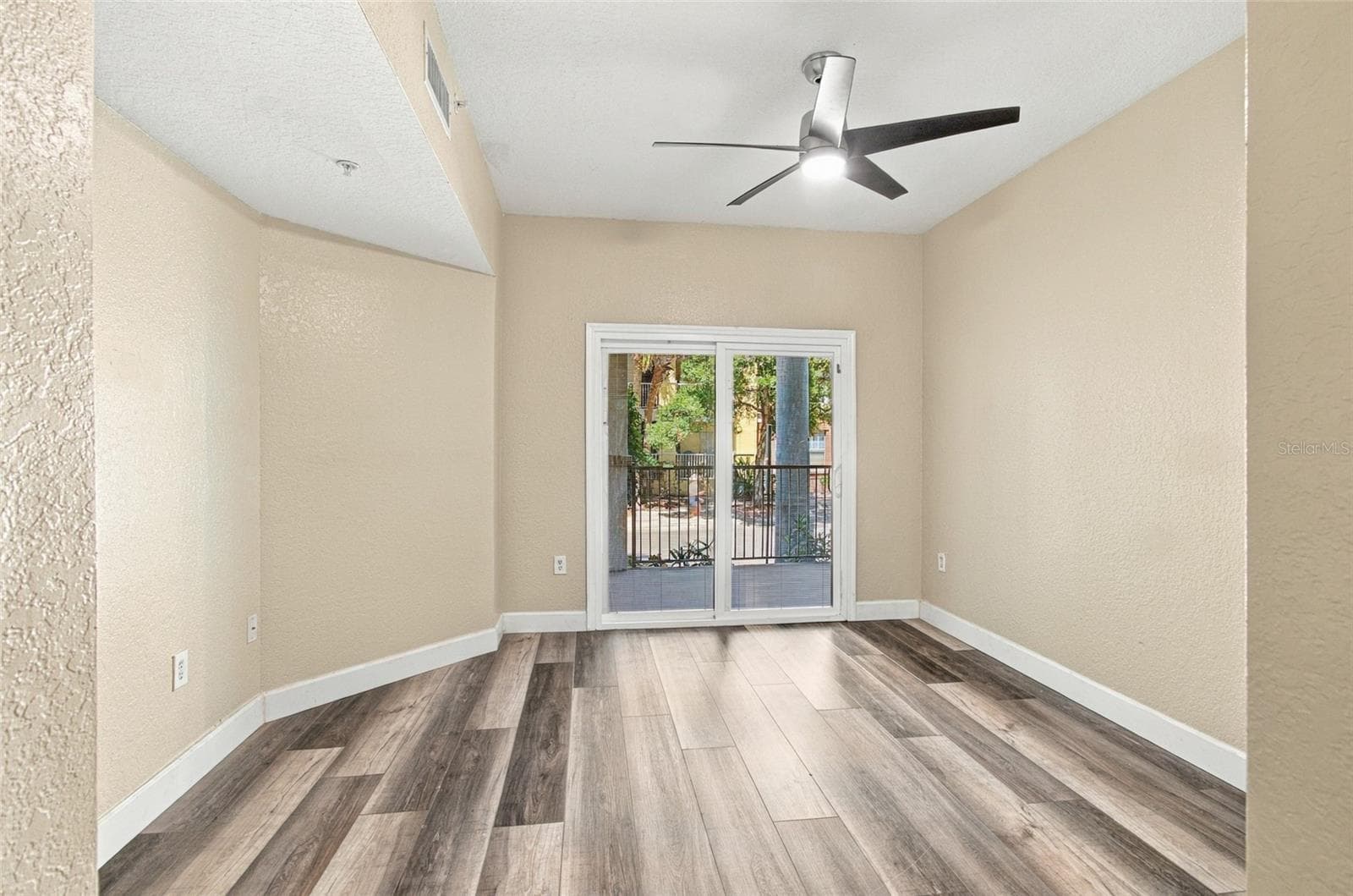 Condominium at 504 S ARMENIA AVE #1319A, TAMPA, photo 13 of 30