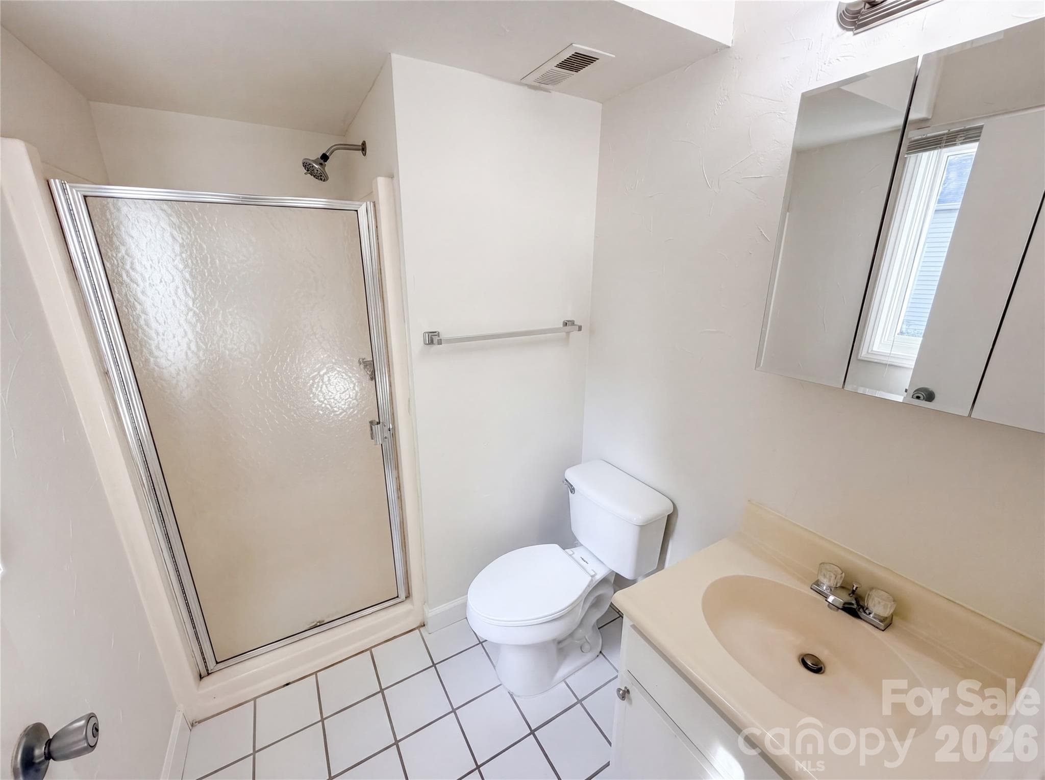 Condominium at 2020 Stoney Point Lane, Charlotte, photo 14 of 17