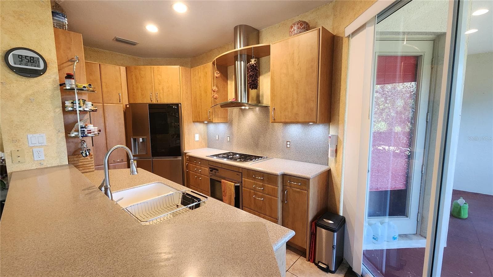 Condominium at 2484 MAGNOLIA CIR, NORTH PORT, photo 7 of 33