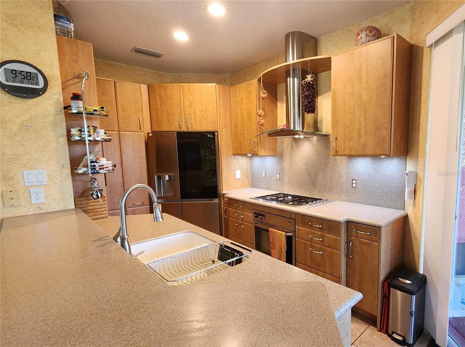 Condominium at 2484 MAGNOLIA CIR, NORTH PORT, photo 14 of 33