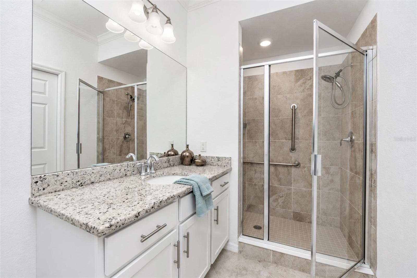 Condominium at 14071 HERITAGE LANDING BLVD #346, PUNTA GORDA, photo 18 of 43