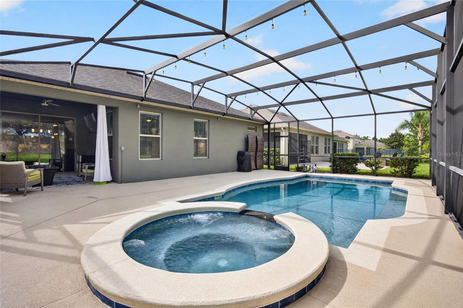 Salt Water Pool - 16137 HAMPTON CROSSING DR, WINTER GARDEN