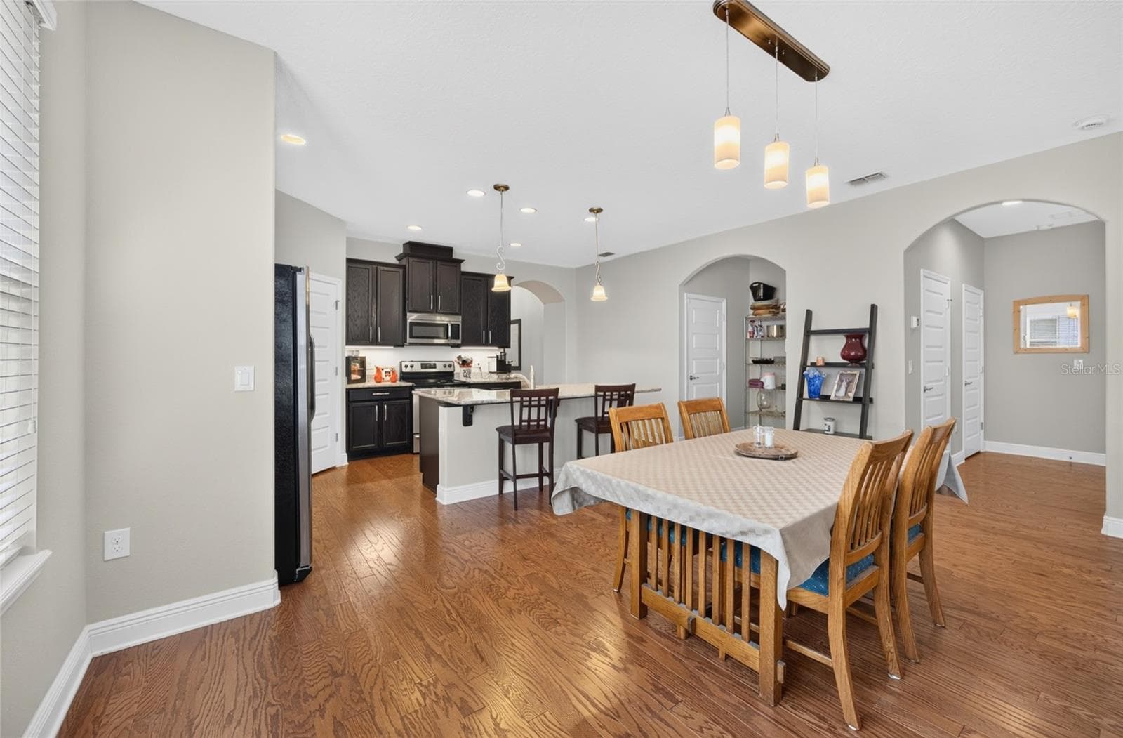 Engineered Wood Floors - 16137 HAMPTON CROSSING DR, WINTER GARDEN