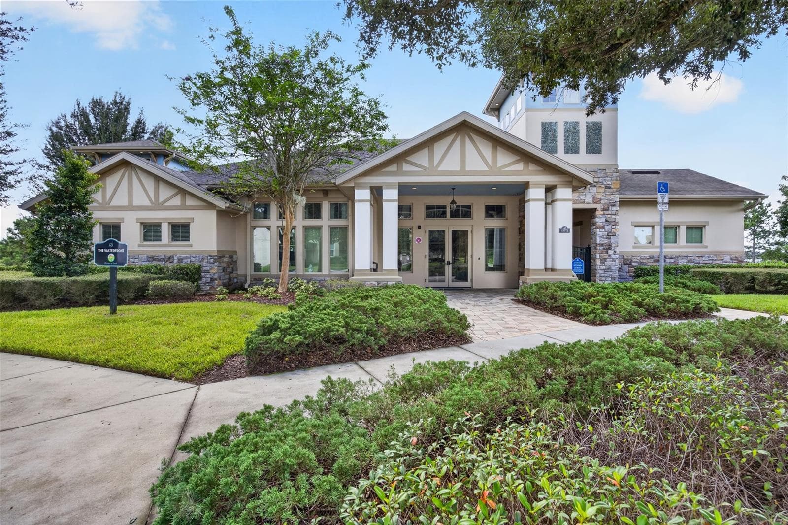 Community Clubhouse - 16137 HAMPTON CROSSING DR, WINTER GARDEN