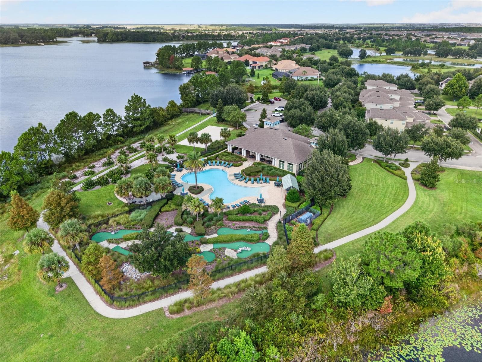 Community Clubhouse & Pool - 16137 HAMPTON CROSSING DR, WINTER GARDEN