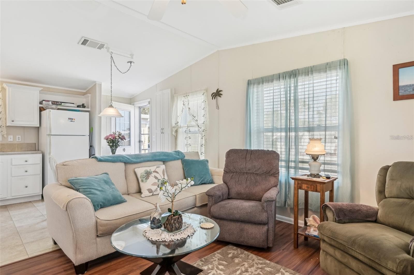 Manufactured Home at 6904 CORTEZ RD W #10, BRADENTON, photo 17 of 33