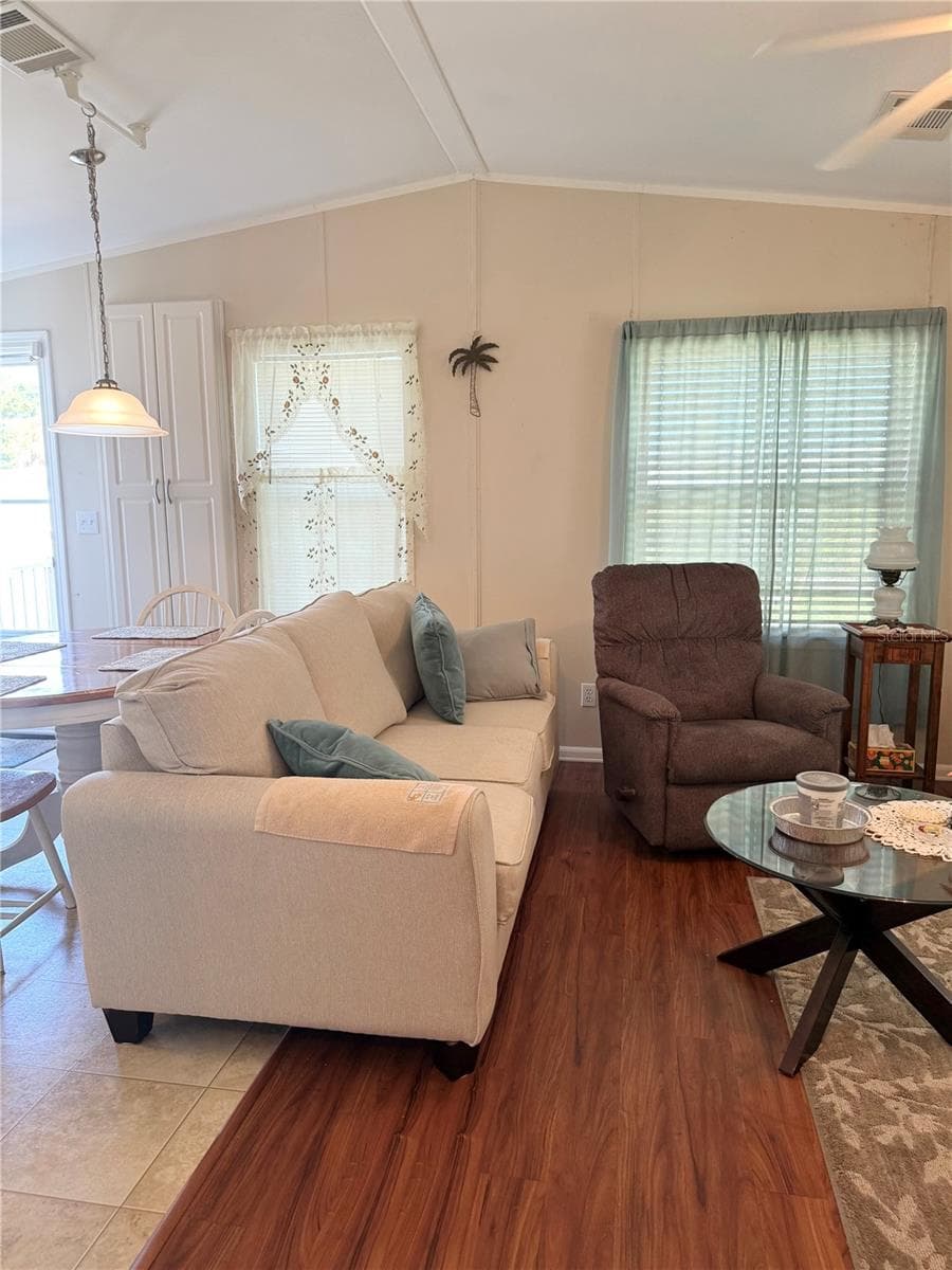 Manufactured Home at 6904 CORTEZ RD W #10, BRADENTON, photo 20 of 33