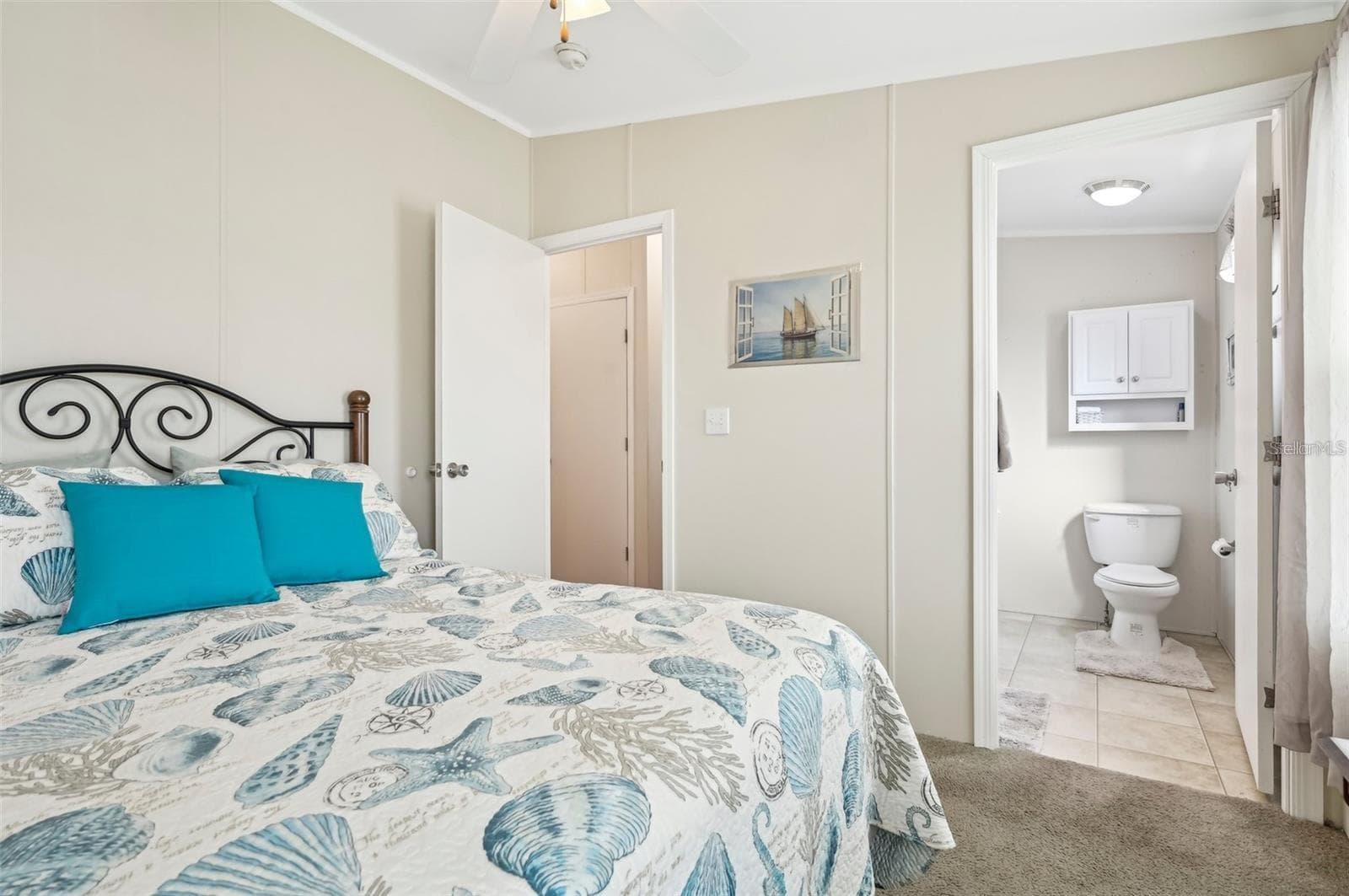 Manufactured Home at 6904 CORTEZ RD W #10, BRADENTON, photo 23 of 33