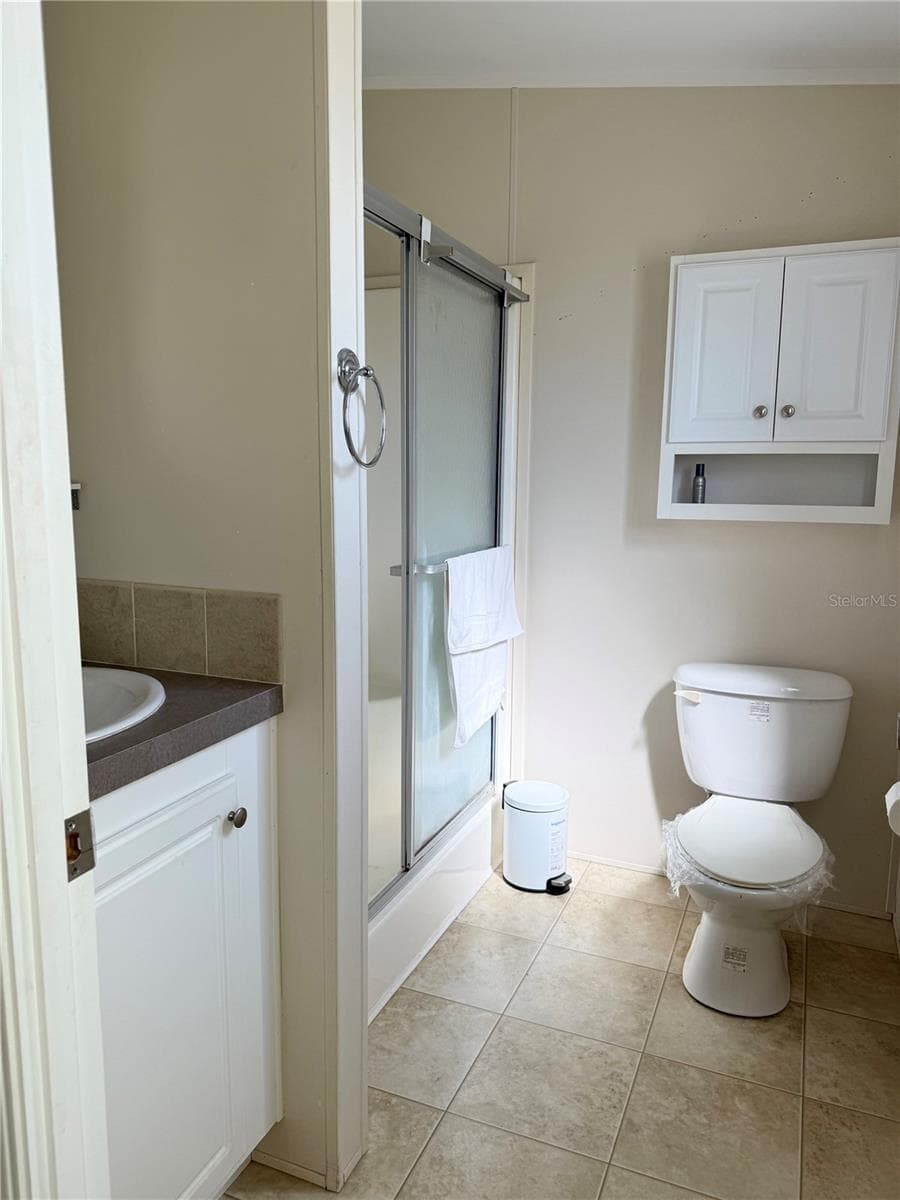 Manufactured Home at 6904 CORTEZ RD W #10, BRADENTON, photo 26 of 33