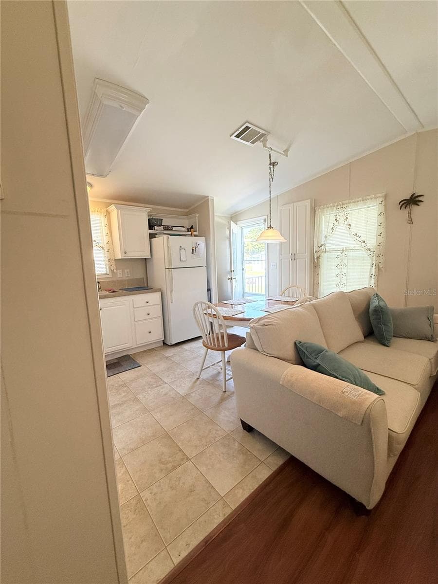 Manufactured Home at 6904 CORTEZ RD W #10, BRADENTON, photo 33 of 33