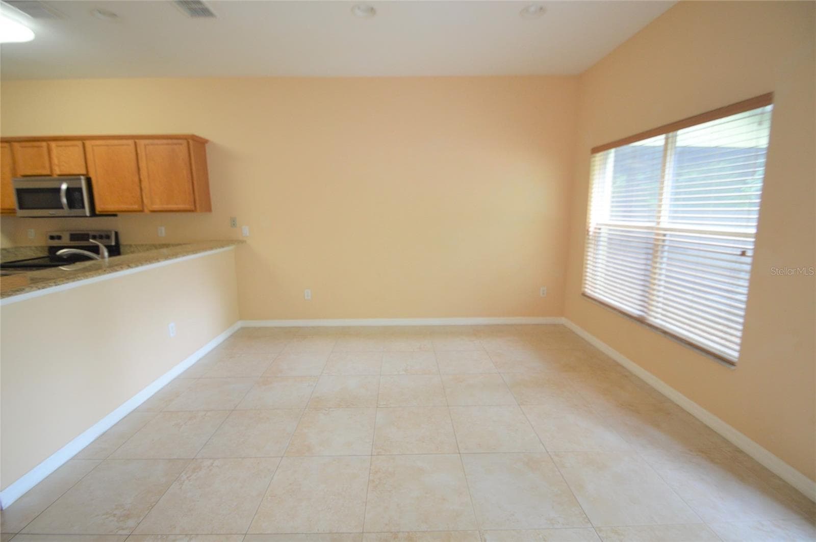 Townhouse at 2108 ABERCORN CT, CASSELBERRY, photo 10 of 21