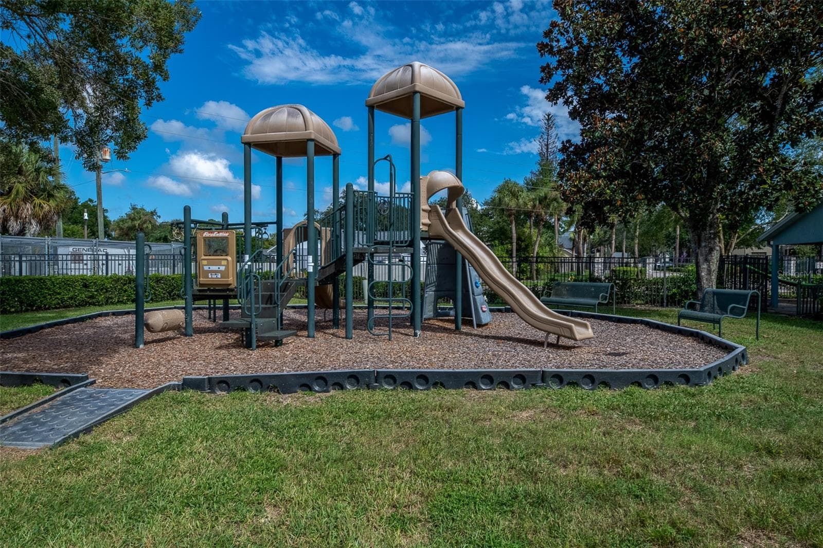 Townhouse at 2108 ABERCORN CT, CASSELBERRY, photo 18 of 21