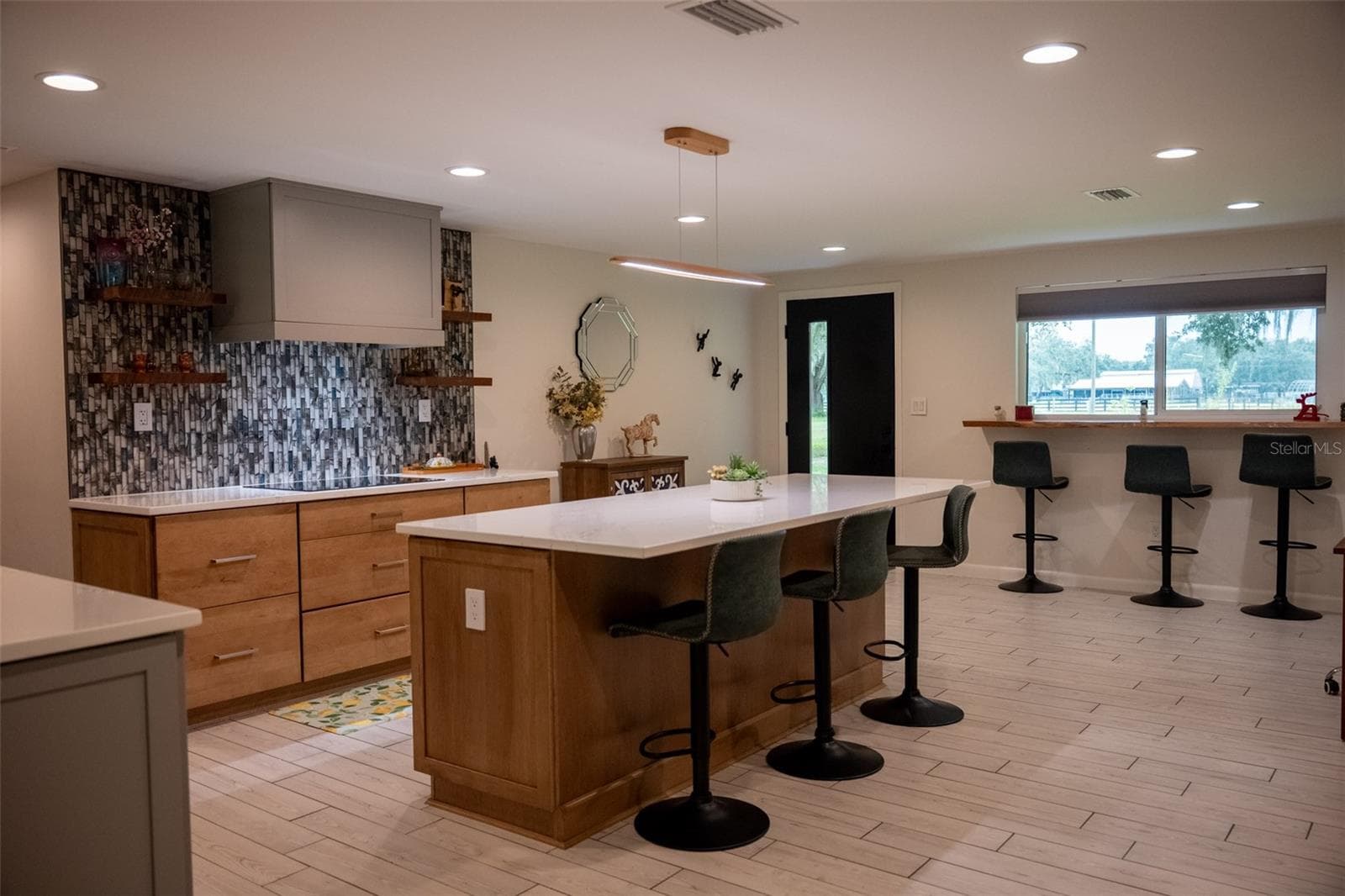 Kitchen - 9797 CR 674, BUSHNELL
