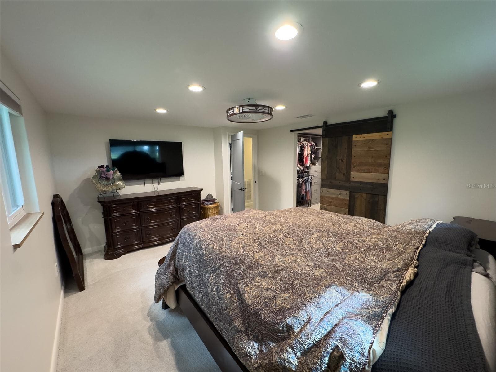 Bedroom 1 - 9797 CR 674, BUSHNELL