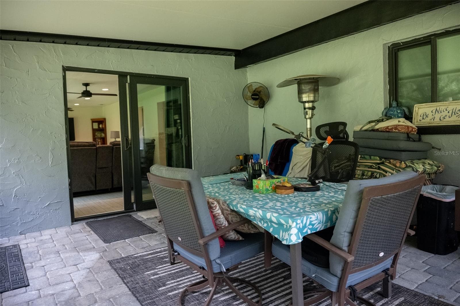 Screened patio - 9797 CR 674, BUSHNELL