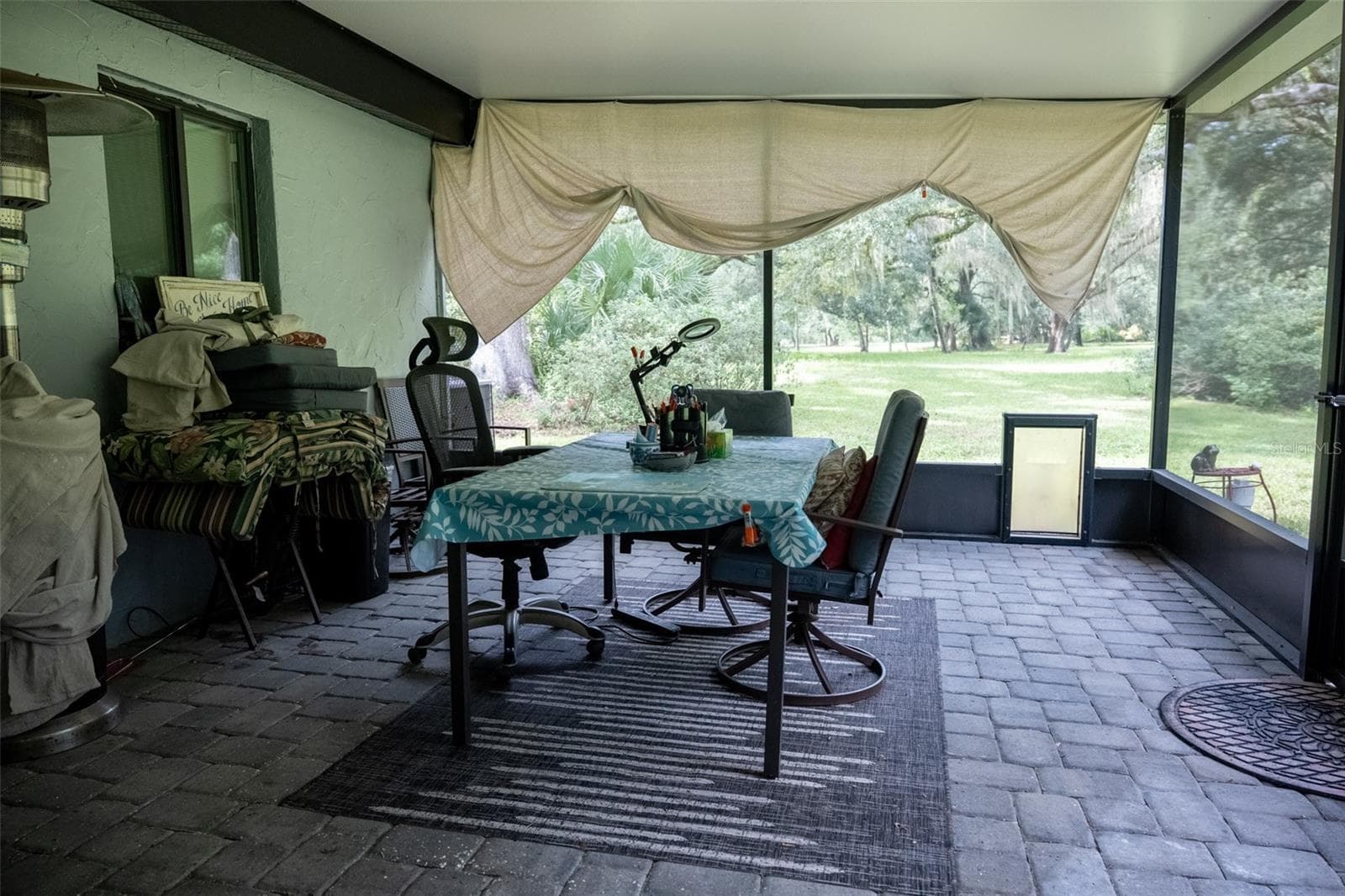 Screened patio - 9797 CR 674, BUSHNELL