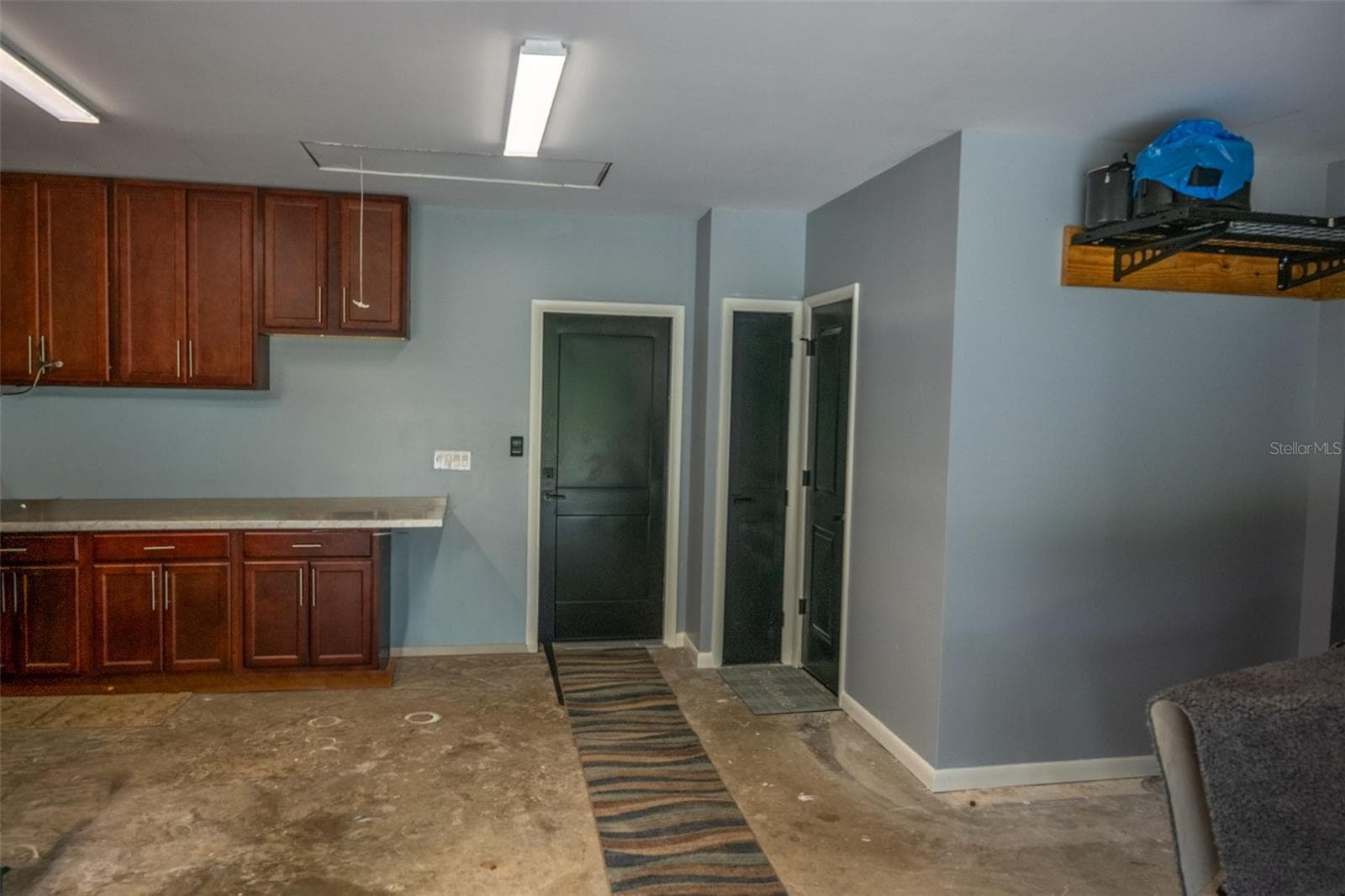 Garage - 9797 CR 674, BUSHNELL