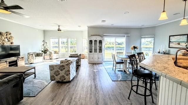 Manufactured Home at 822 S WATERWAY, VENICE, photo 6 of 31