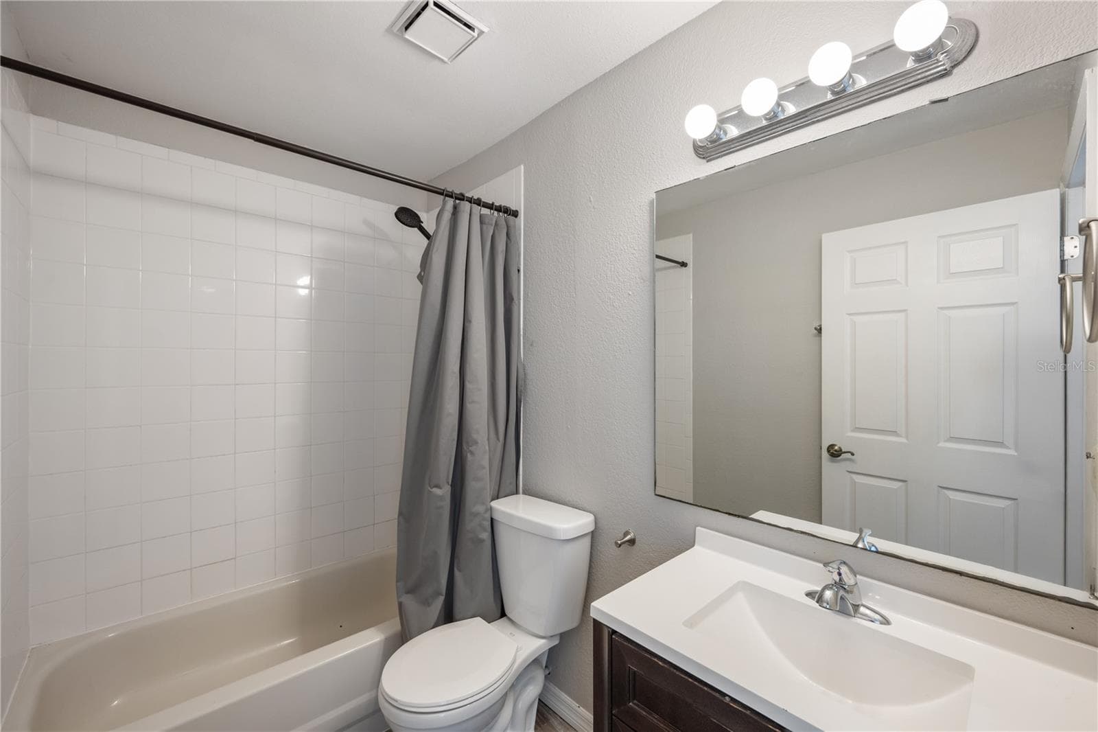Bathroom 2 - 9848 PINEY POINT CIR, ORLANDO