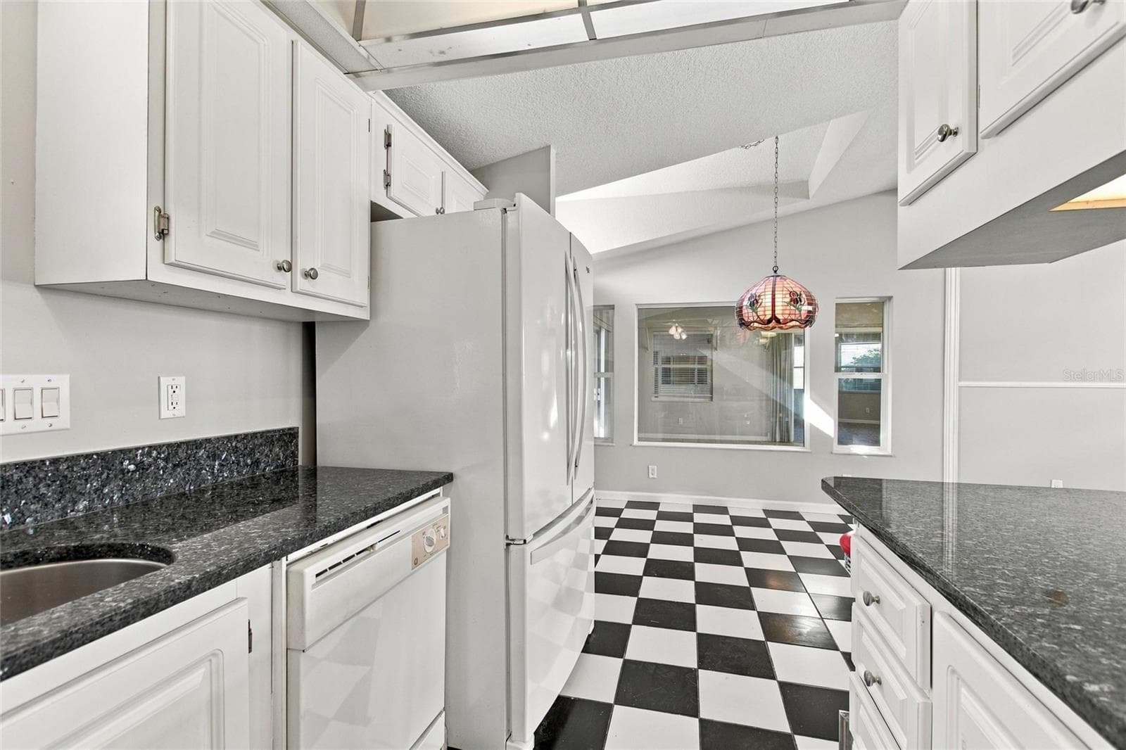 Galley Kitchen - 439 PAR PINES BLVD, DAVENPORT