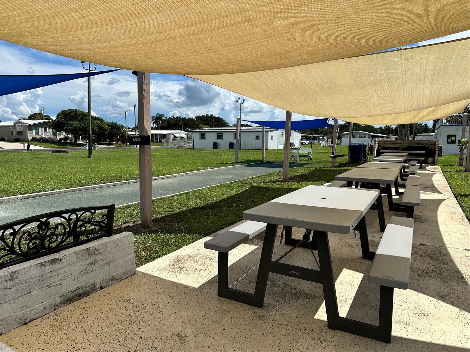 Mobile Home at 55 LEXINGTON CT #12, PALM HARBOR, photo 37 of 54