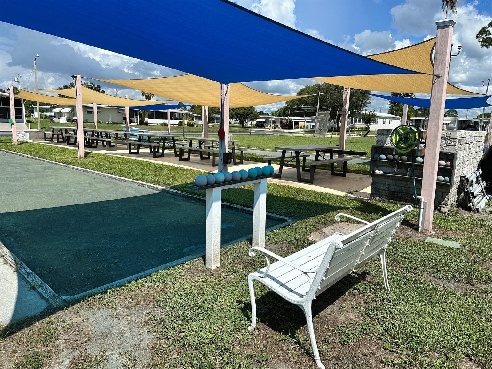 Mobile Home at 55 LEXINGTON CT #12, PALM HARBOR, photo 40 of 54