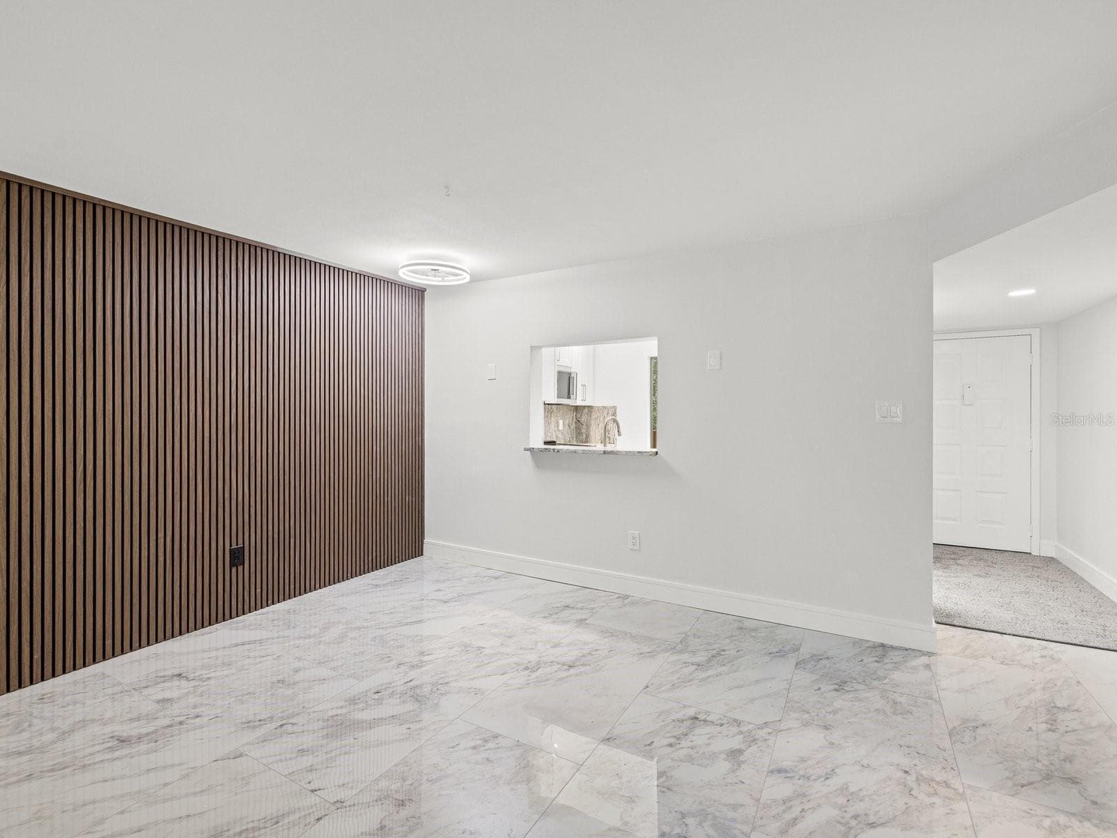 Dining area - 3076 EASTLAND BLVD #203, CLEARWATER