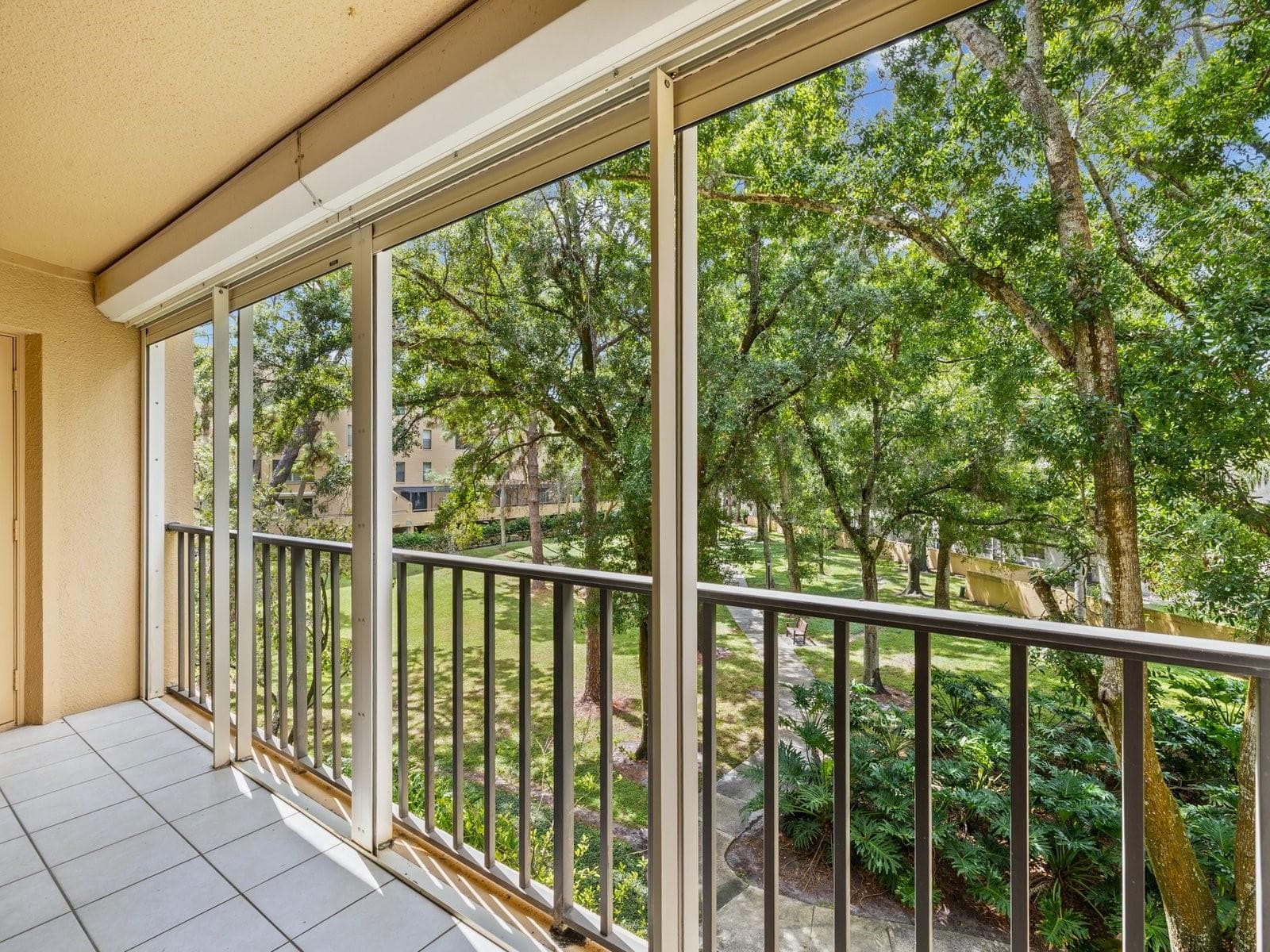 Beautiful garden views - 3076 EASTLAND BLVD #203, CLEARWATER