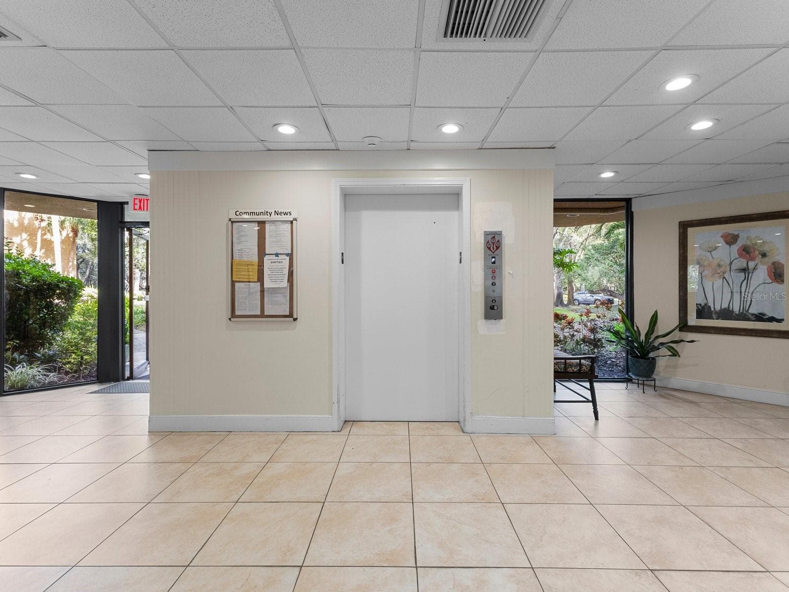 Lobby elevator - 3076 EASTLAND BLVD #203, CLEARWATER
