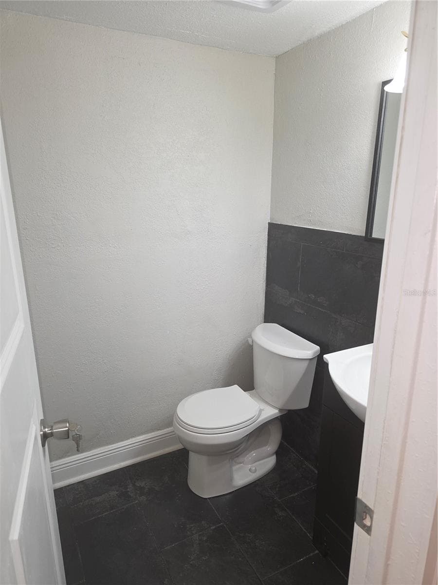 Condominium at 1836 N CRYSTAL LAKE DR #78, LAKELAND, photo 8 of 17