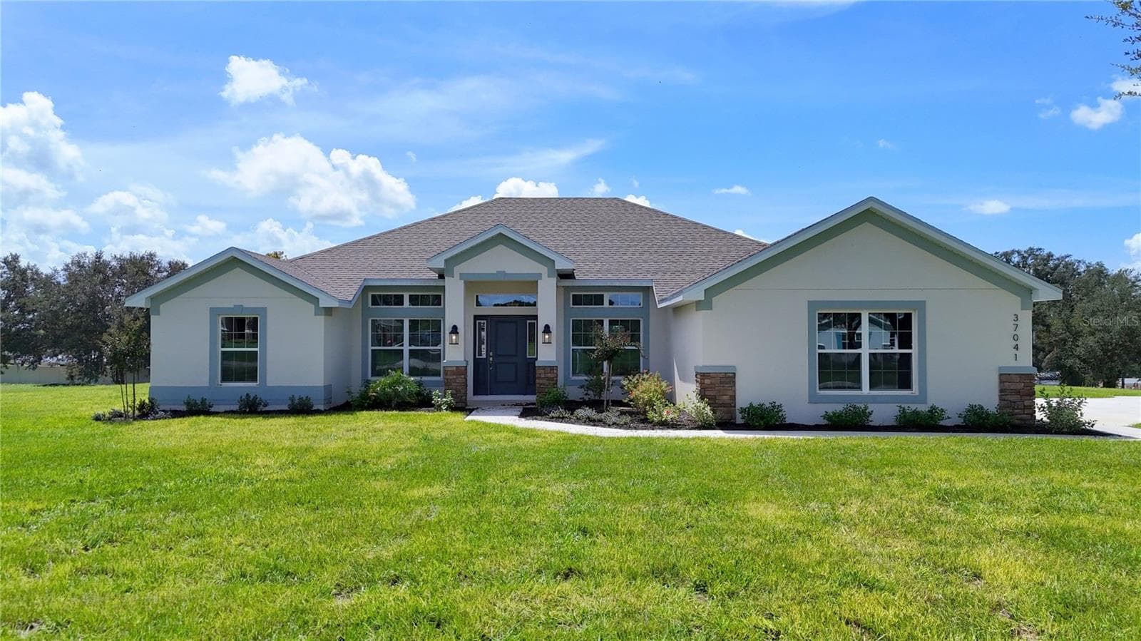 Single Family Residence at 37041 HIDDEN VIEW CIRCLE, DADE CITY, photo 2 of 69