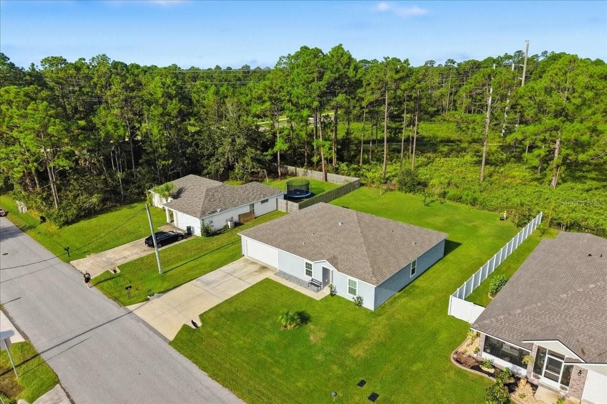 Single Family Residence at 7 UNIVERSAL TRL, PALM COAST, photo 3 of 45