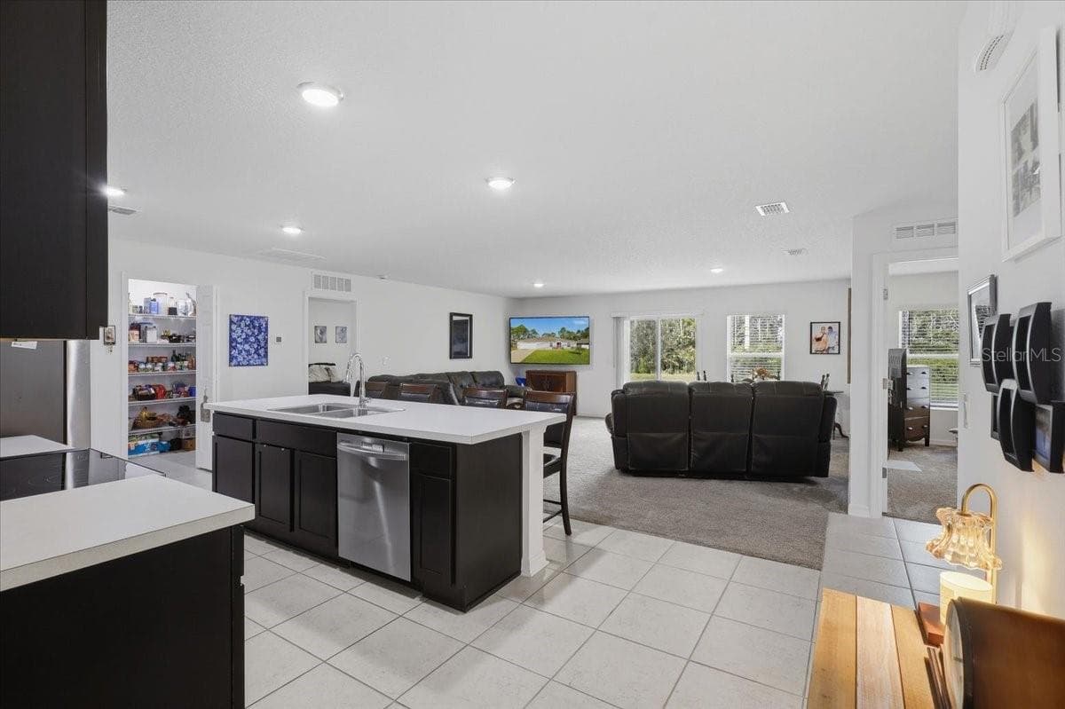 Single Family Residence at 7 UNIVERSAL TRL, PALM COAST, photo 18 of 45