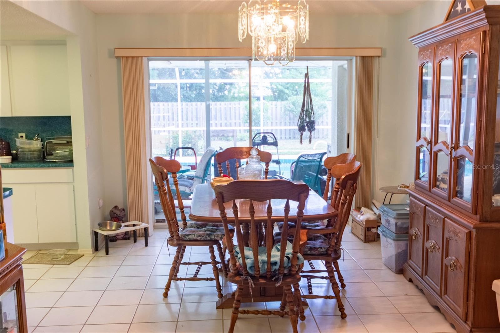 Single Family Residence at 274 LORRAINE AVE, VENICE, photo 5 of 22