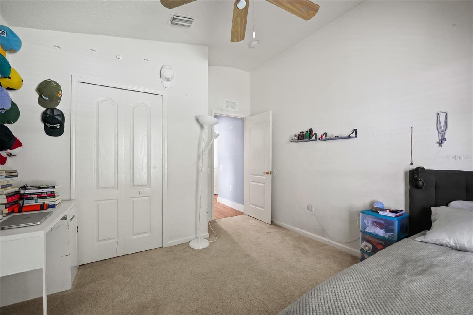 Single Family Residence at 2101 SHELBOURNE CT, WESLEY CHAPEL, photo 23 of 40