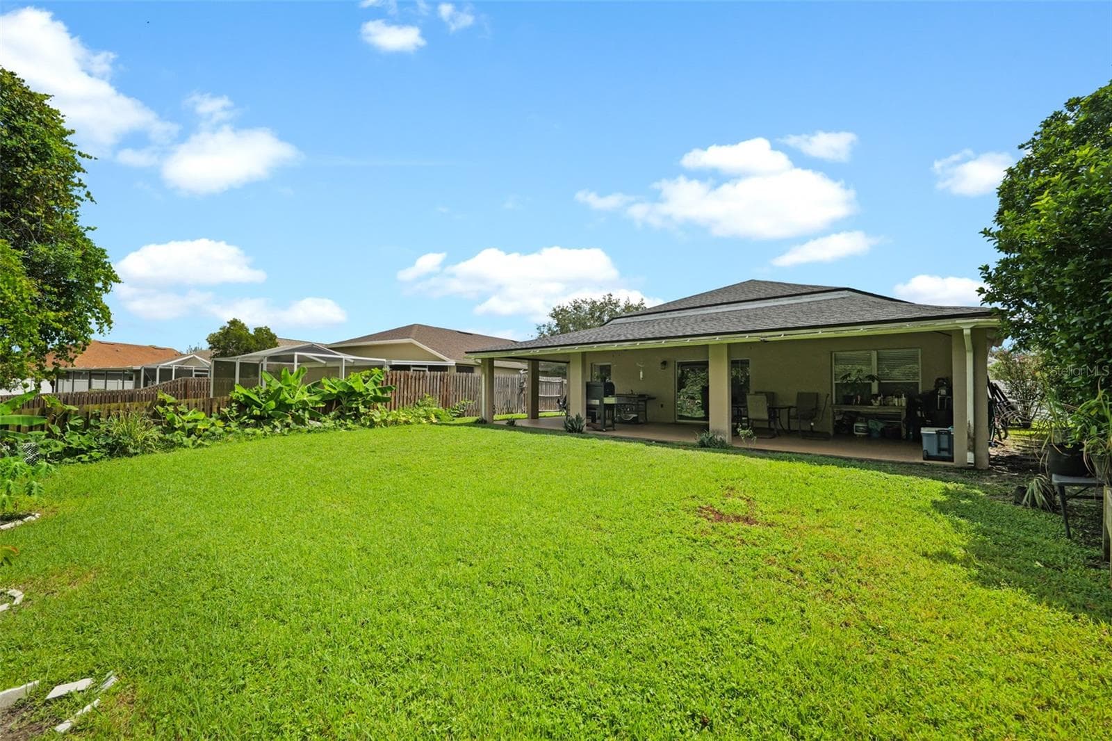 Single Family Residence at 2101 SHELBOURNE CT, WESLEY CHAPEL, photo 31 of 40