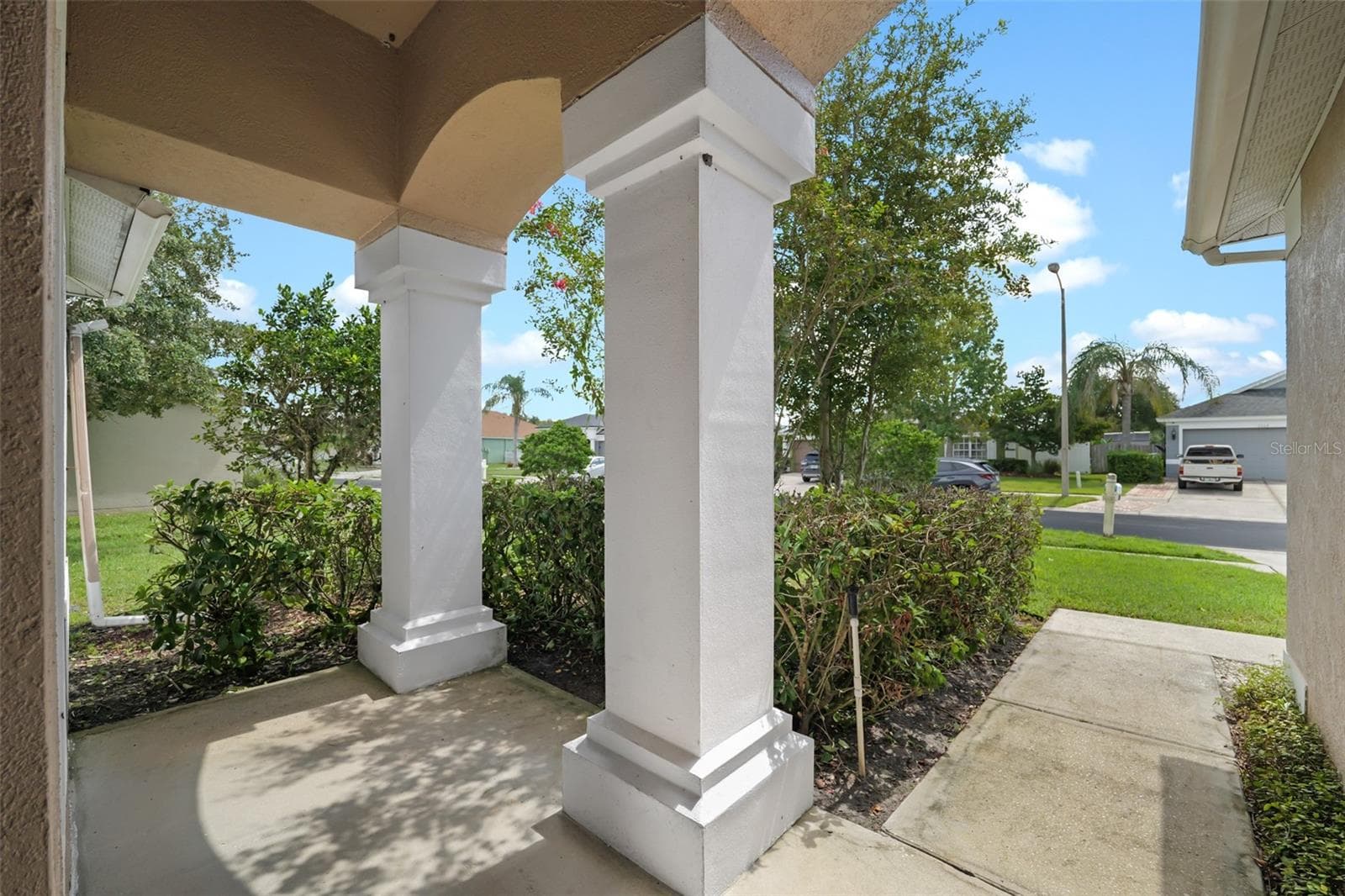 Single Family Residence at 2101 SHELBOURNE CT, WESLEY CHAPEL, photo 35 of 40